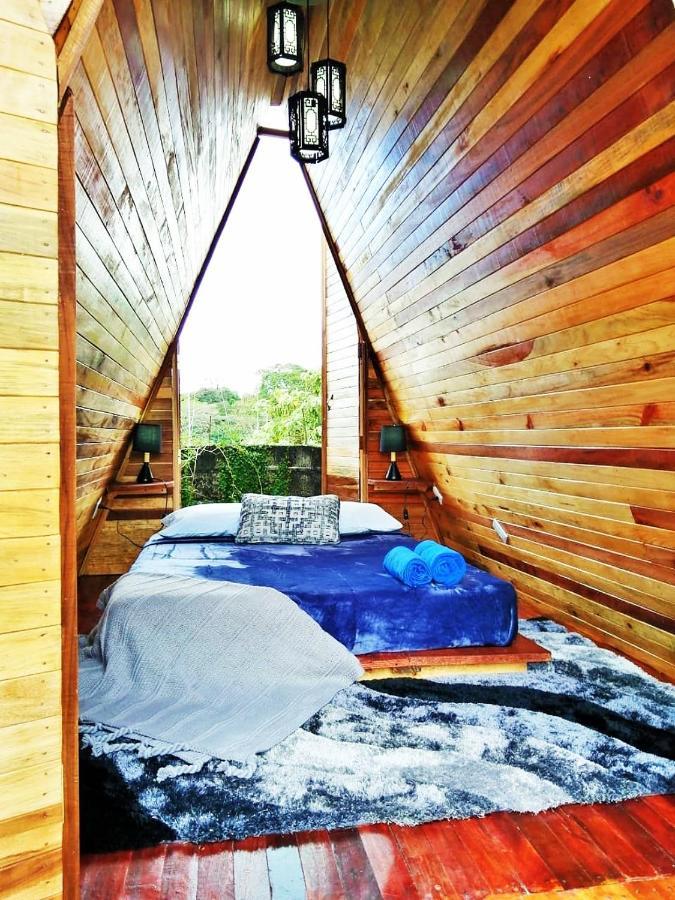 Airport Traveler'S Home Alajuela Dış mekan fotoğraf