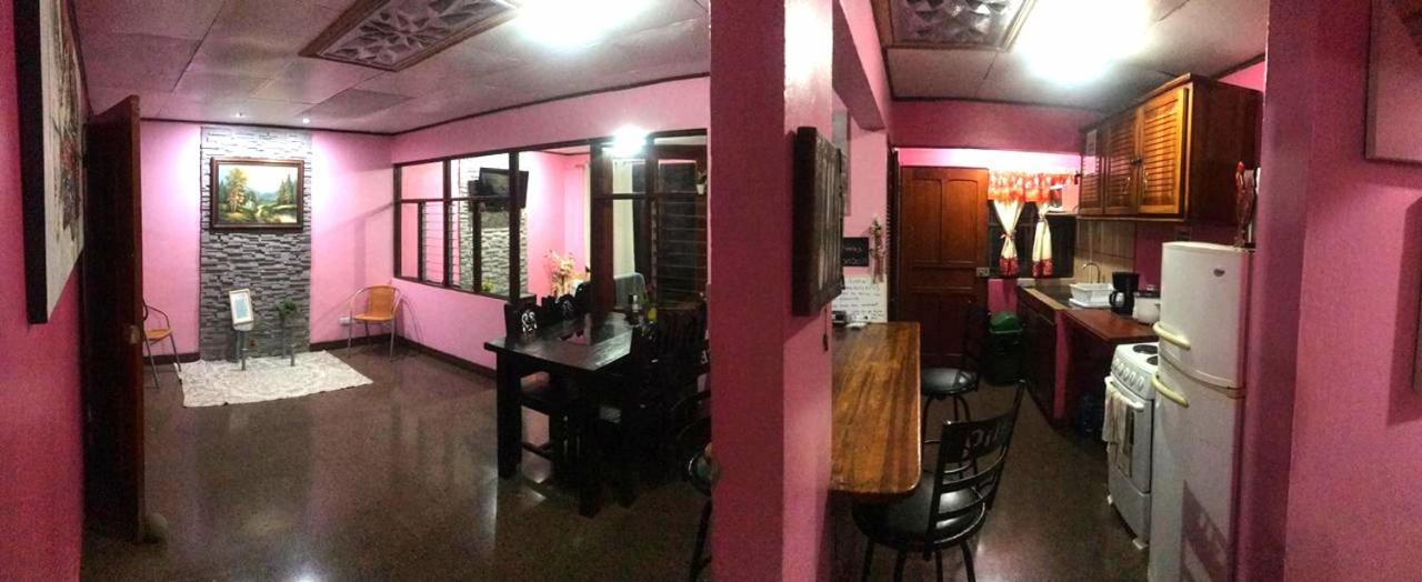 Airport Traveler'S Home Alajuela Dış mekan fotoğraf